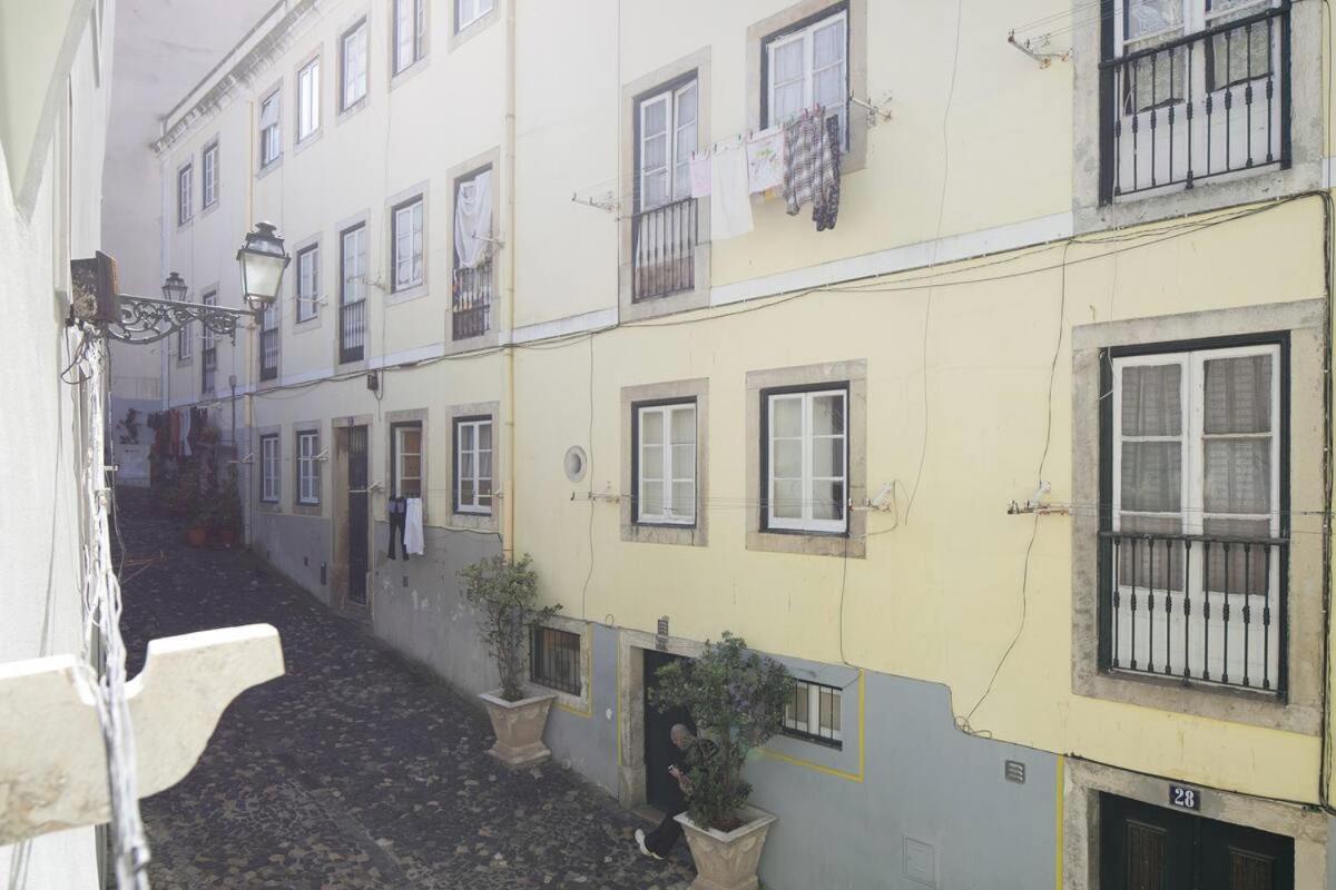 Central Lisbon Cozy & Near The Subway Apartment Exterior foto